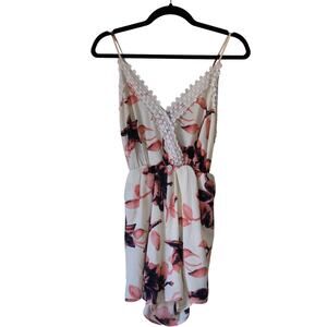 Women's Love Tree Cream Pink Floral Shorts Romper Large